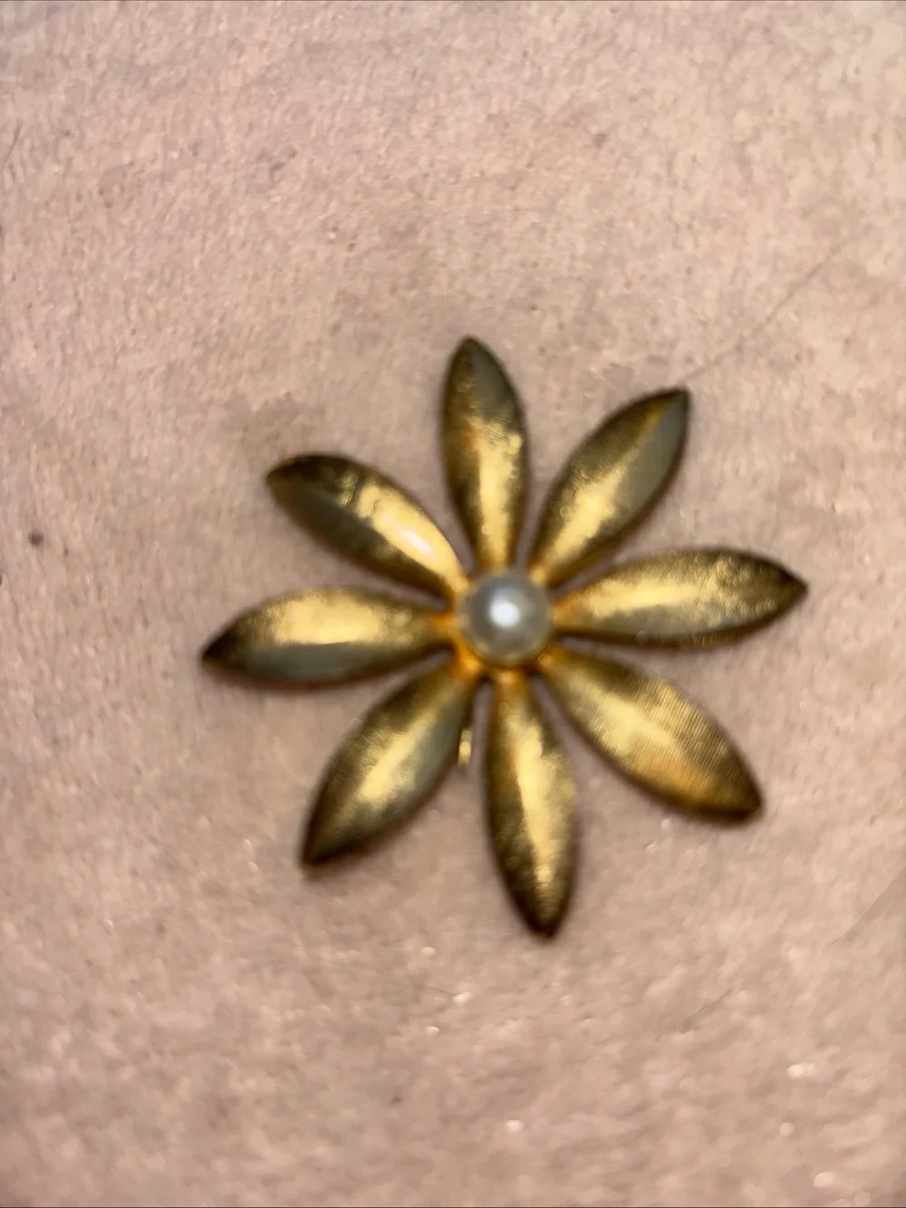 Gold Flower Vintage Brooch - Elegant Women’s Accessory